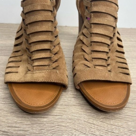 Franco Sarto Brown Janice Block Heel Sandal Size 8.5 - Picture 3 of 8